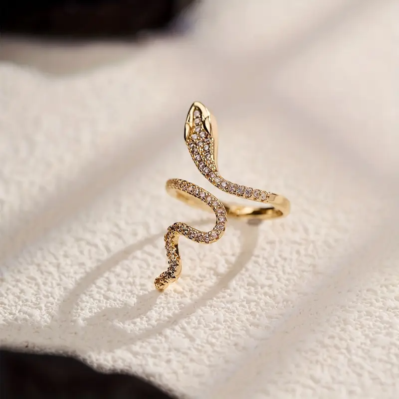 Elegant Snake Ring