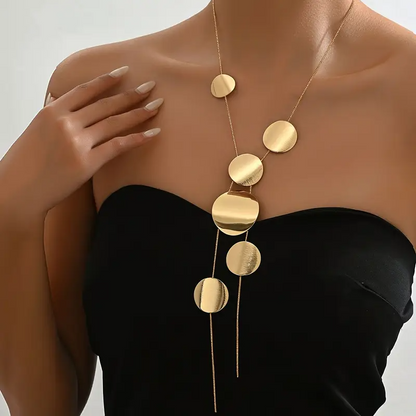 Stylish And Elegant Creative Geometric Round Necklace