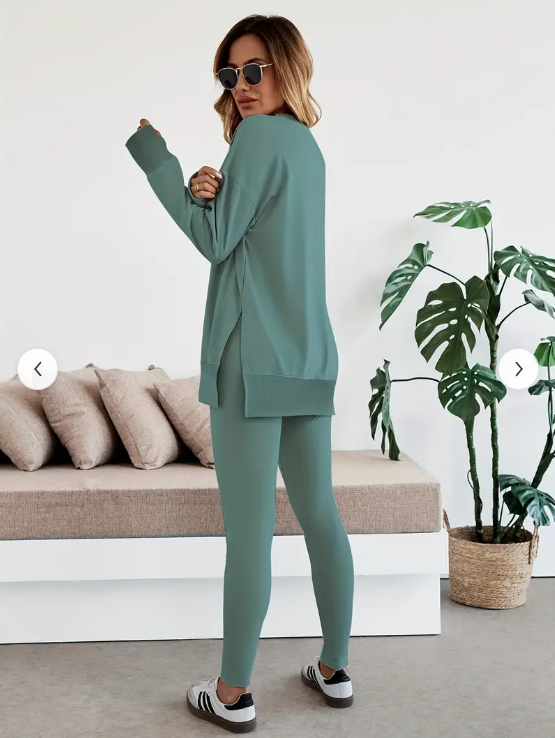 Stylish women's sweatshirt and leggings set