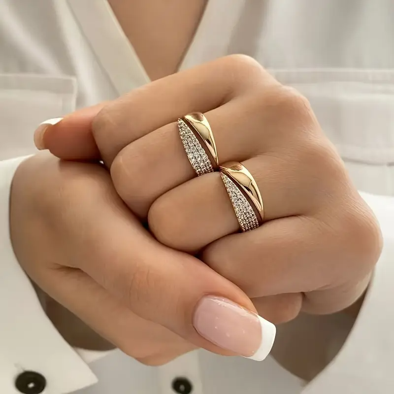 Piece Pointed Wing ring