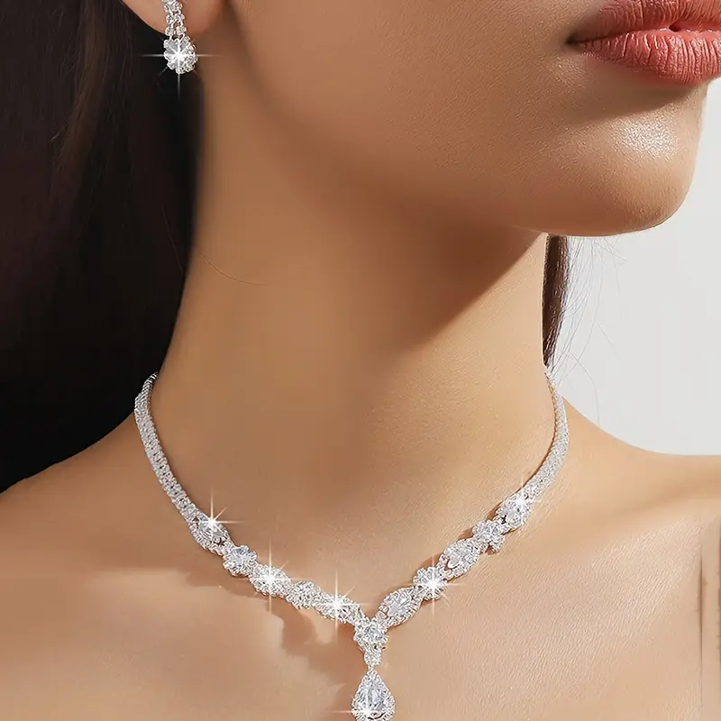 4-in-1 party bag & jewelry set